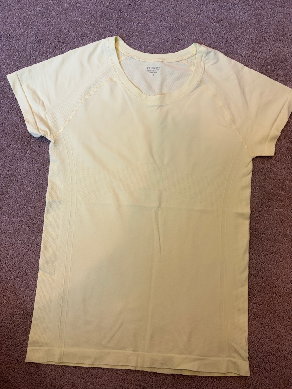 Athleta Short Sleeve Performance Tee in Pale Yellow- never worn